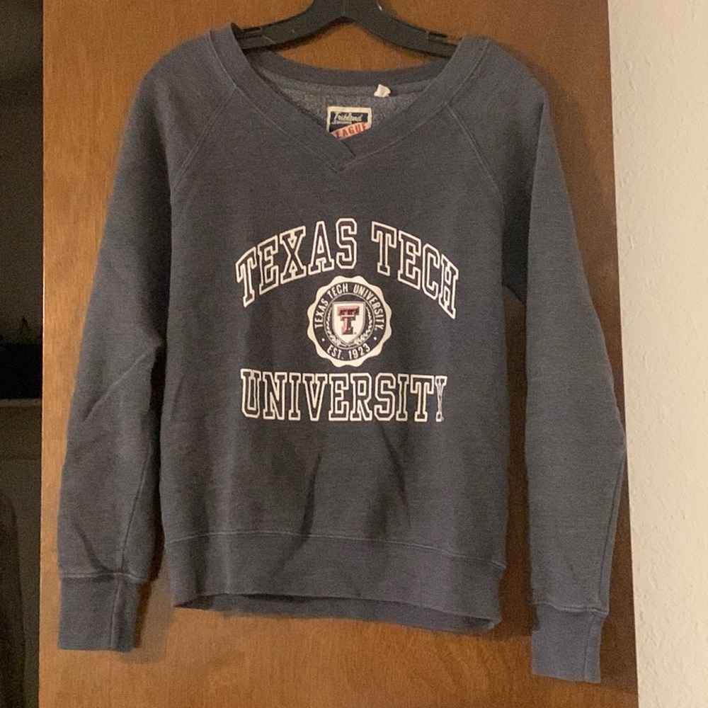 League Women's V-Neck sweatshirt- Texas Tech